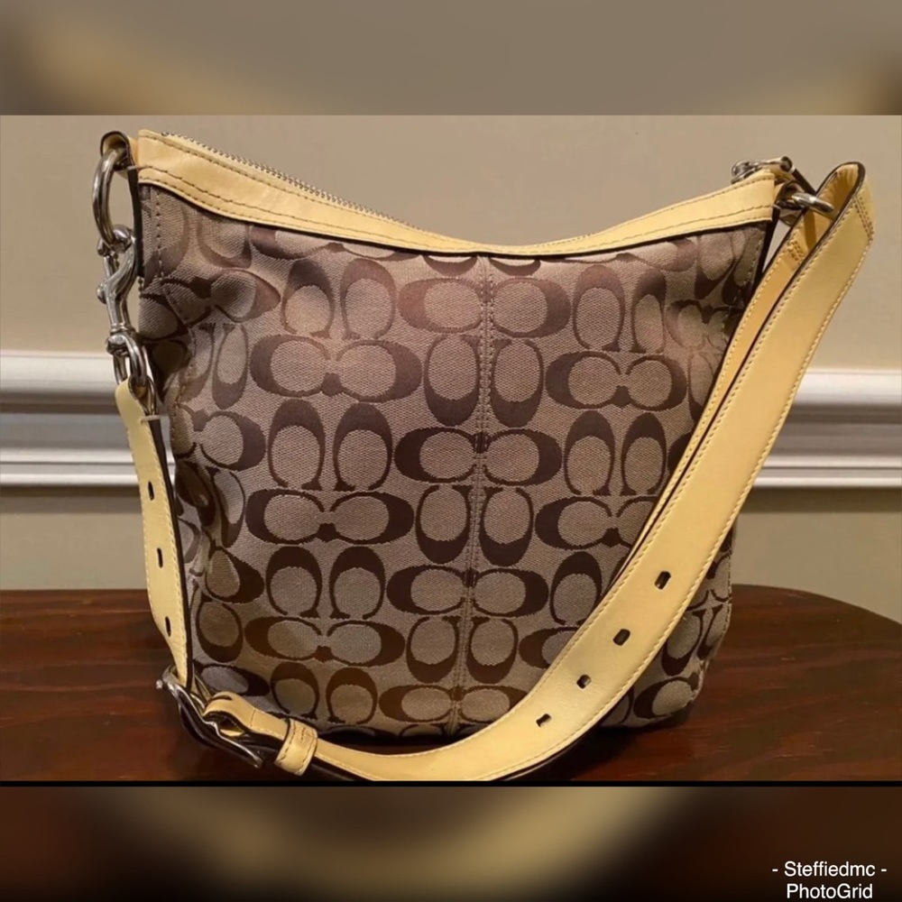 Authentic Coach Signature Handbag - Picture 2 of 5